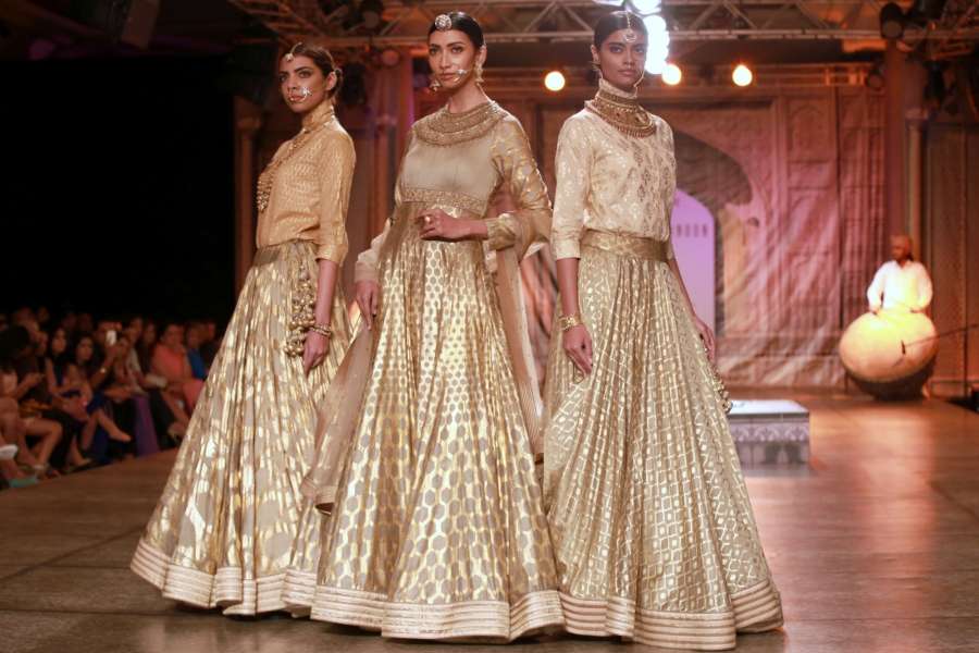 lisaa-delhi-couture